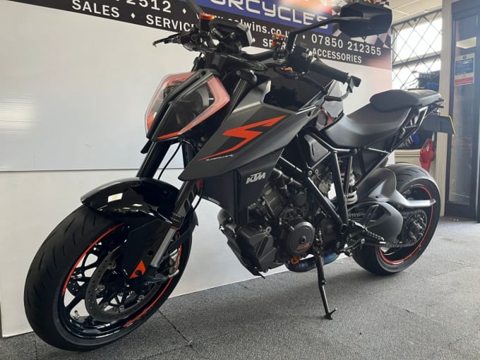 2024 Ktm 1290 Super Duke R