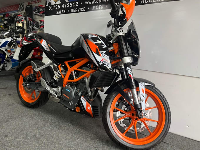 2025 Ktm 390 Duke