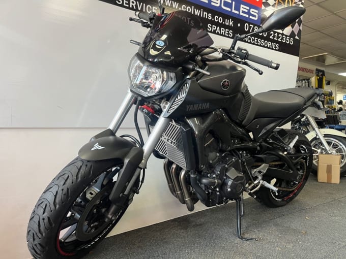 2025 Yamaha Mt-09