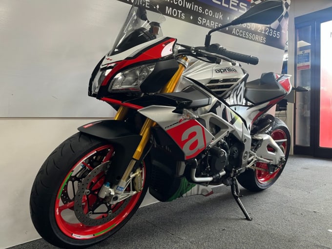 2024 Aprilia Tuono 1100 V4