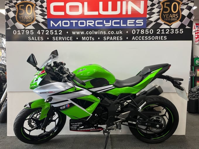 2025 Kawasaki Ninja 250