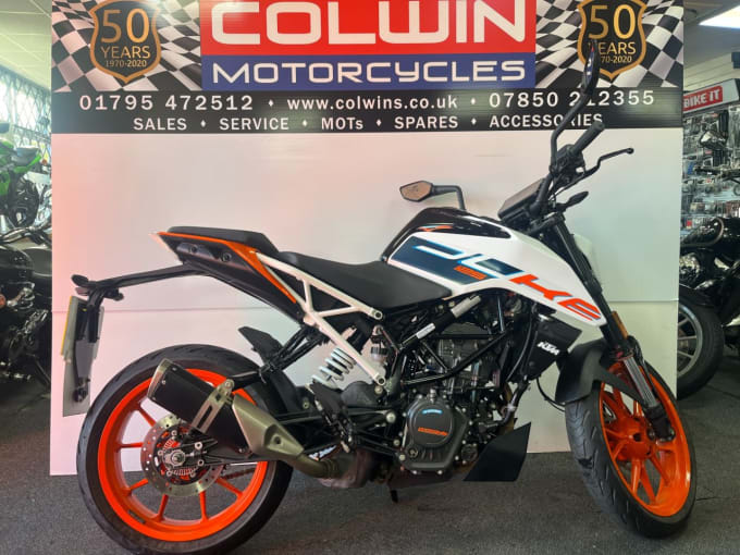 2025 Ktm 125 Duke