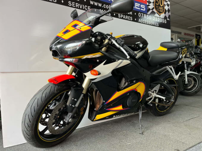 2025 Yamaha R6