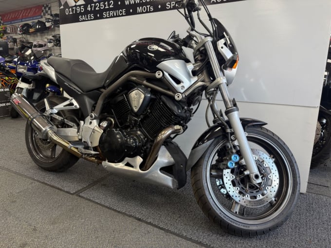 2025 Yamaha Bt1100