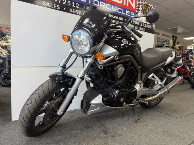 2025 Yamaha Bt1100