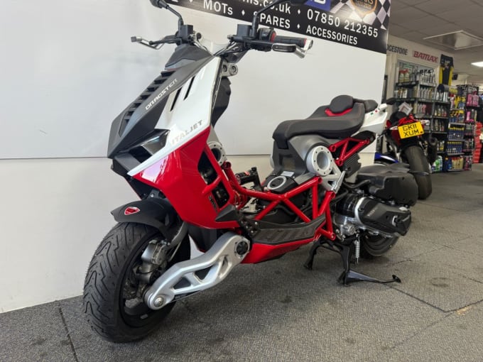 2025 Italjet Dragster 125