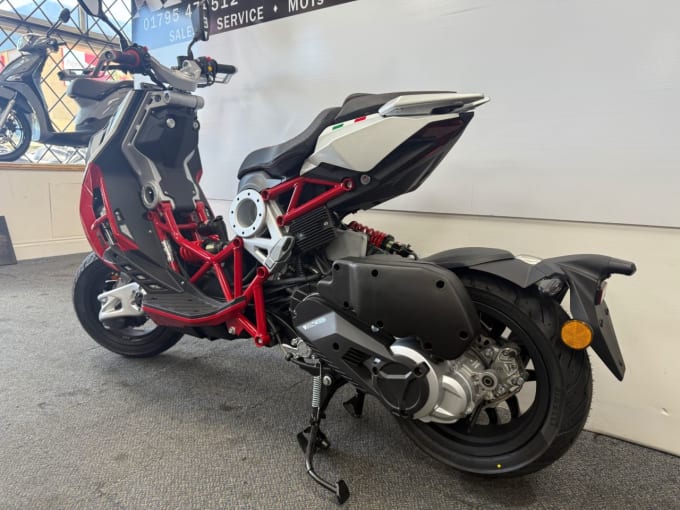 2025 Italjet Dragster 125