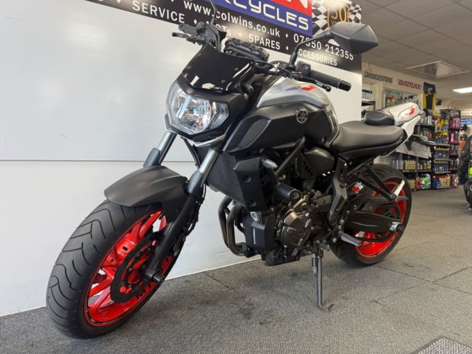2025 Yamaha Mt-07
