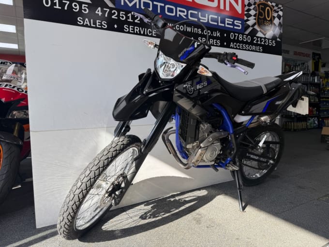 2025 Yamaha Wr125r