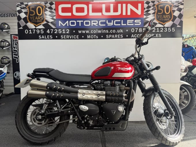 2025 Triumph Street Scrambler