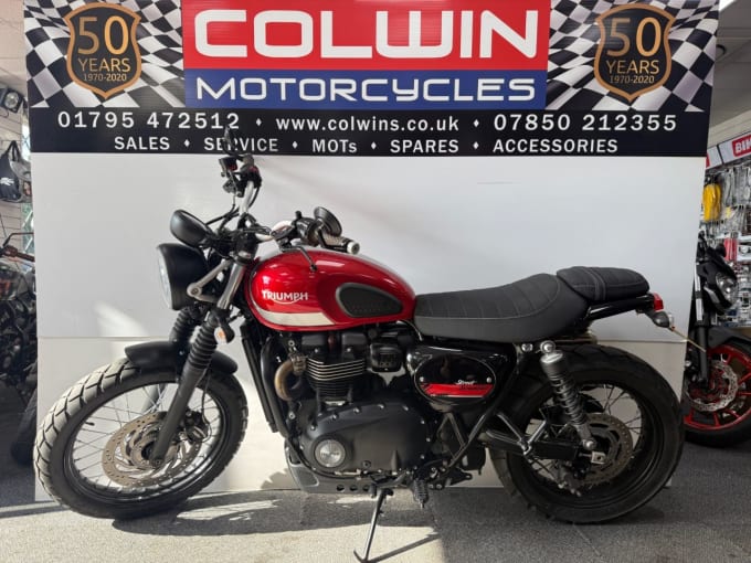 2025 Triumph Street Scrambler