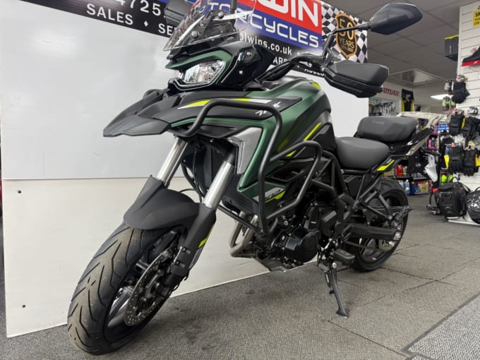 2025 Benelli Trk 702
