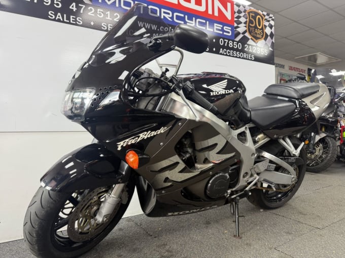 2025 Honda Cbr900rr Fireblade