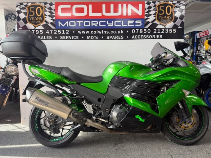 2025 Kawasaki Zzr1400