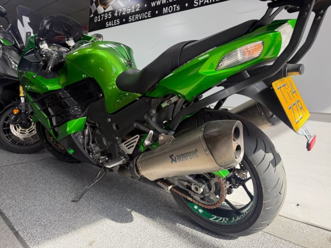 2025 Kawasaki Zzr1400