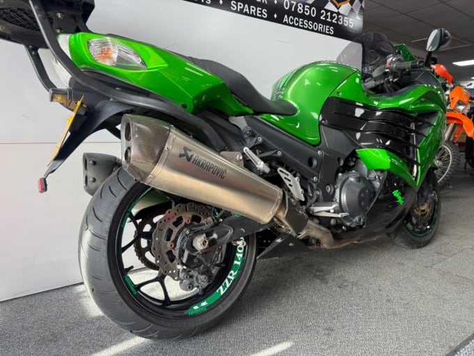 2025 Kawasaki Zzr1400