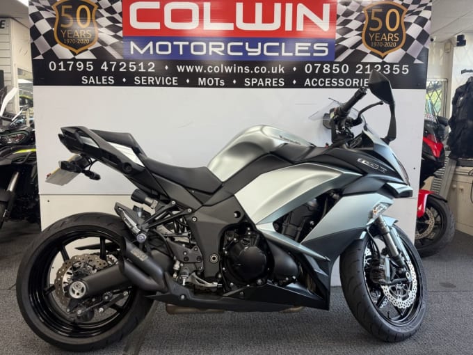 2025 Kawasaki Z1000 Sx