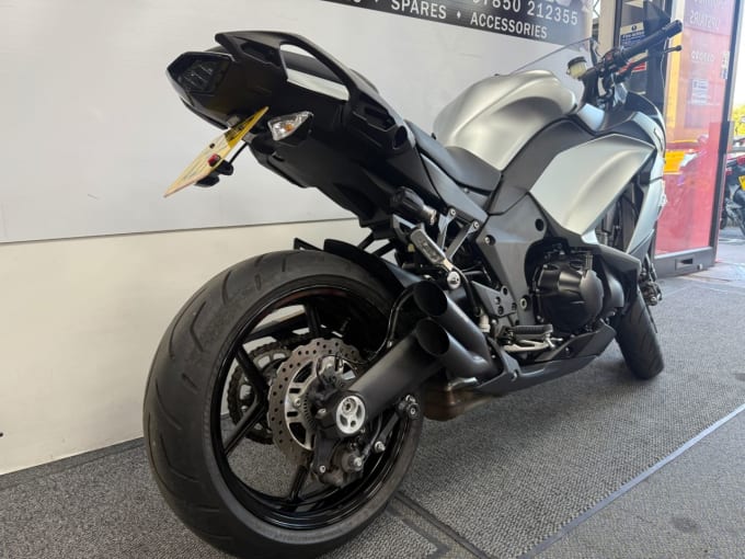 2025 Kawasaki Z1000 Sx