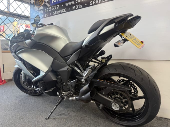 2025 Kawasaki Z1000 Sx