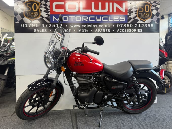 2025 Royal Enfield Meteor 350