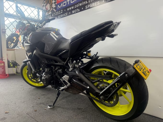 2025 Yamaha Mt-09