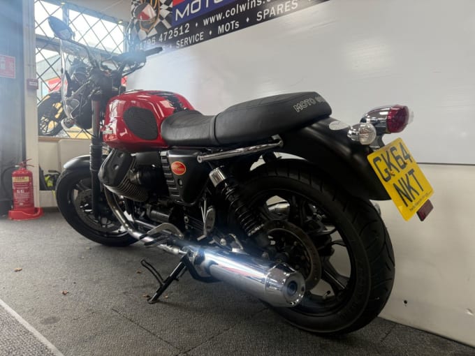 2025 Moto Guzzi V7