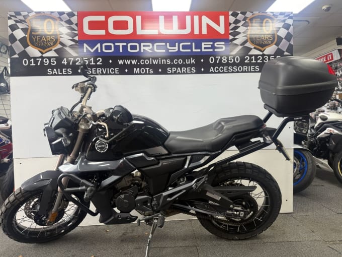 2025 Zontes Zt125-g1
