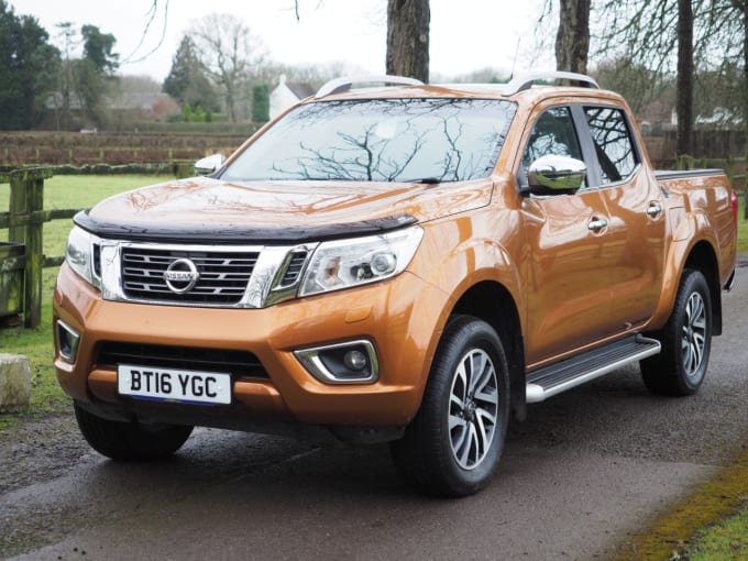 2025 Nissan Navara