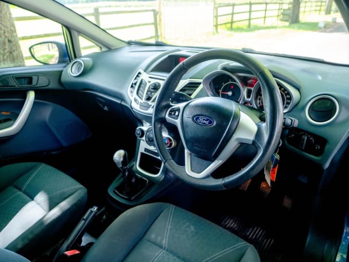 2025 Ford Fiesta