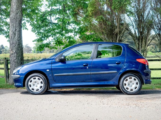 2025 Peugeot 206