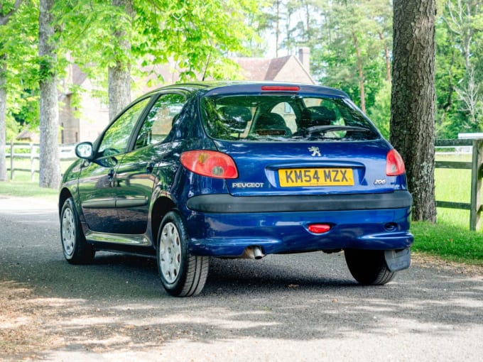 2025 Peugeot 206