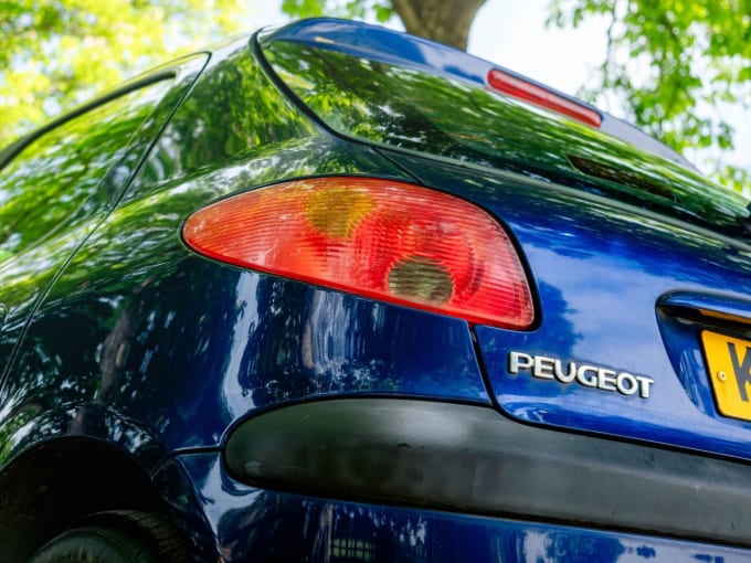 2025 Peugeot 206