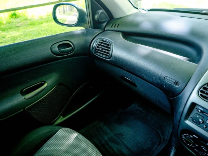 2025 Peugeot 206