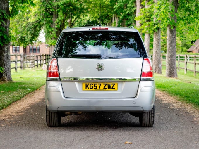 2025 Vauxhall Zafira