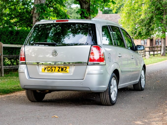 2025 Vauxhall Zafira