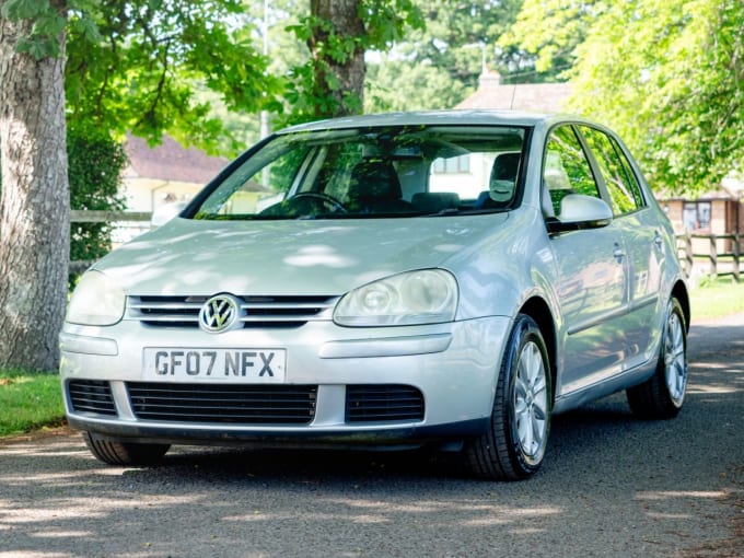 2025 Volkswagen Golf