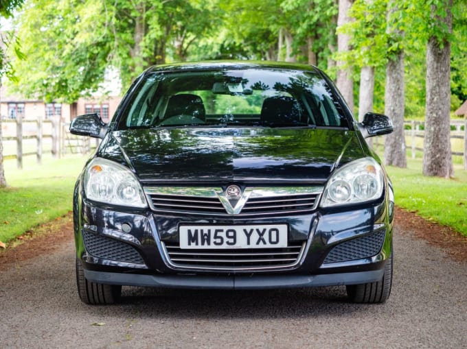 2025 Vauxhall Astra