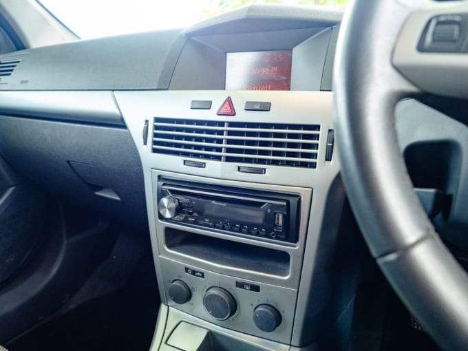 2025 Vauxhall Astra