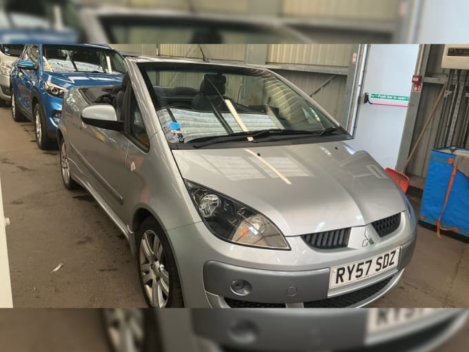 2025 Mitsubishi Colt Cabriolet