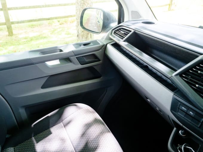 2025 Volkswagen Transporter
