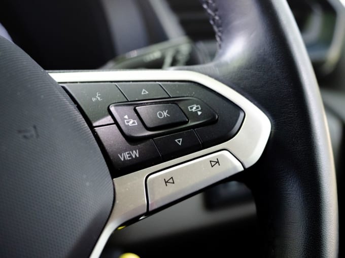 2025 Volkswagen Transporter