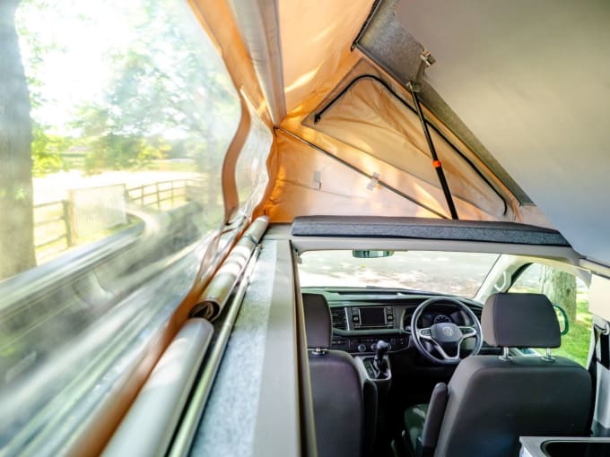 2025 Volkswagen Transporter