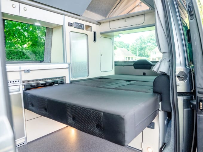 2025 Volkswagen Transporter