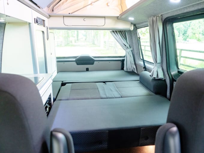 2025 Volkswagen Transporter