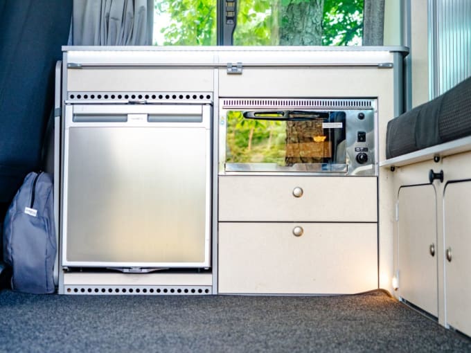 2025 Volkswagen Transporter