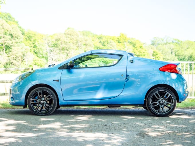 2025 Renault Wind