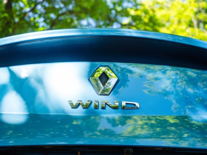 2025 Renault Wind