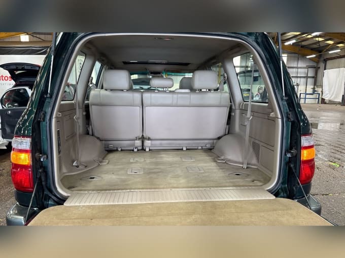 2025 Toyota Land Cruiser