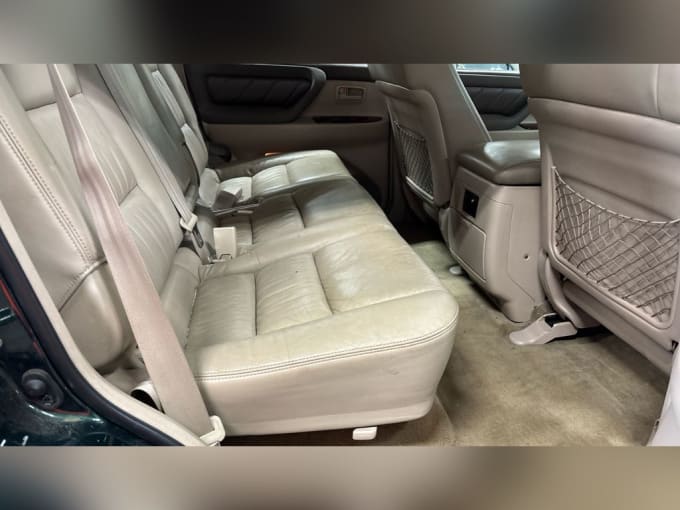 2025 Toyota Land Cruiser