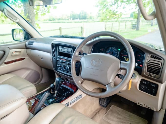 2025 Toyota Land Cruiser